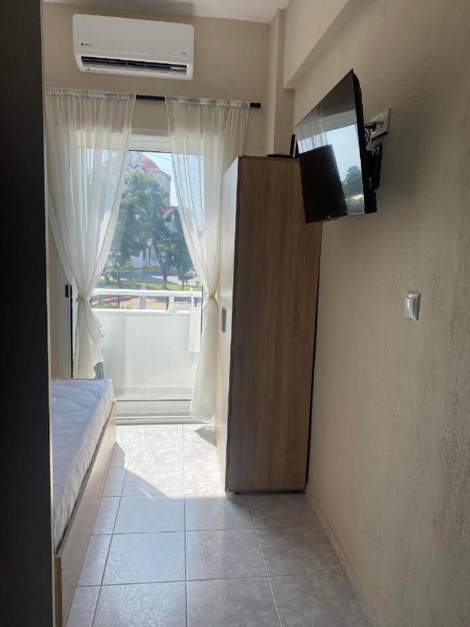 Appartement Sun & Sea à Nea Irakleia Extérieur photo