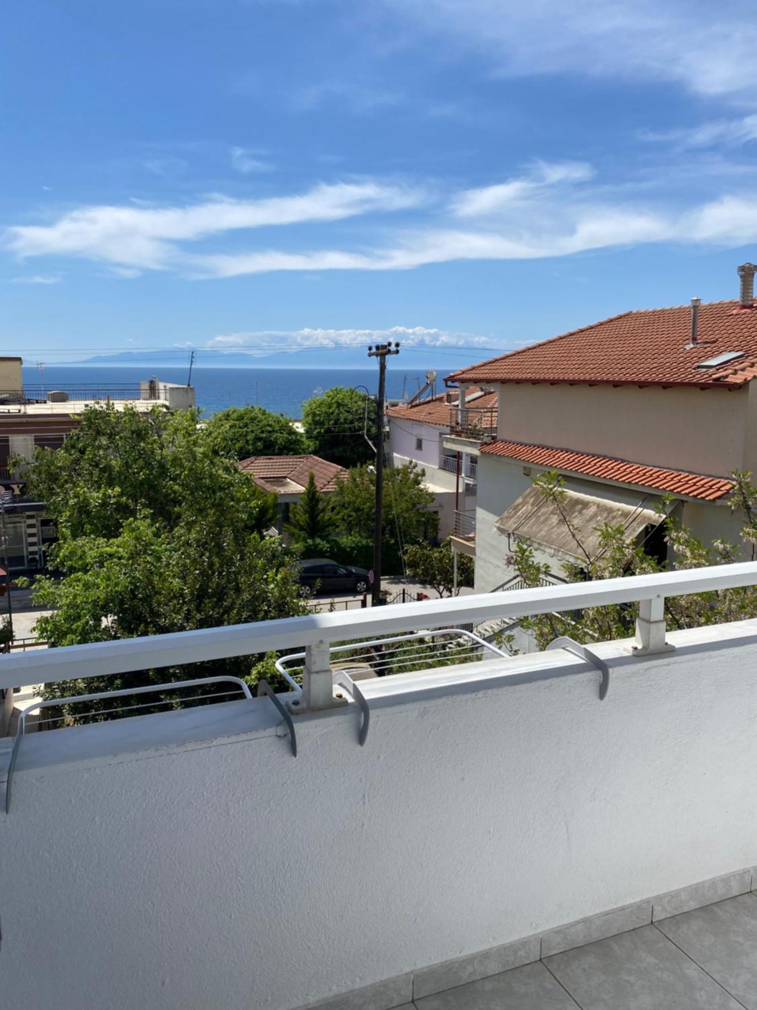 Appartement Sun & Sea à Nea Irakleia Extérieur photo